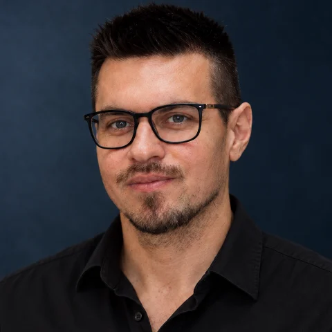 Dejan Tomić